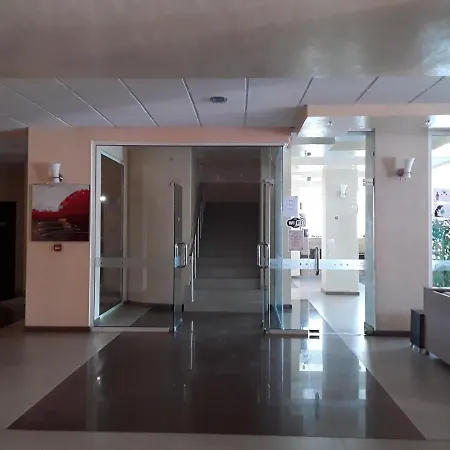 Private Studio In Esperanto Слънчев бряг