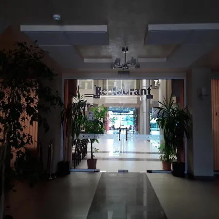 Private Studio In Esperanto Апартамент *