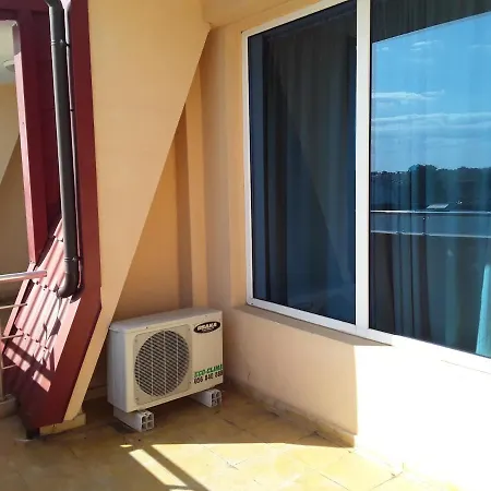 Private Studio In Esperanto דירה